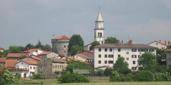 Lokev,Slovenija